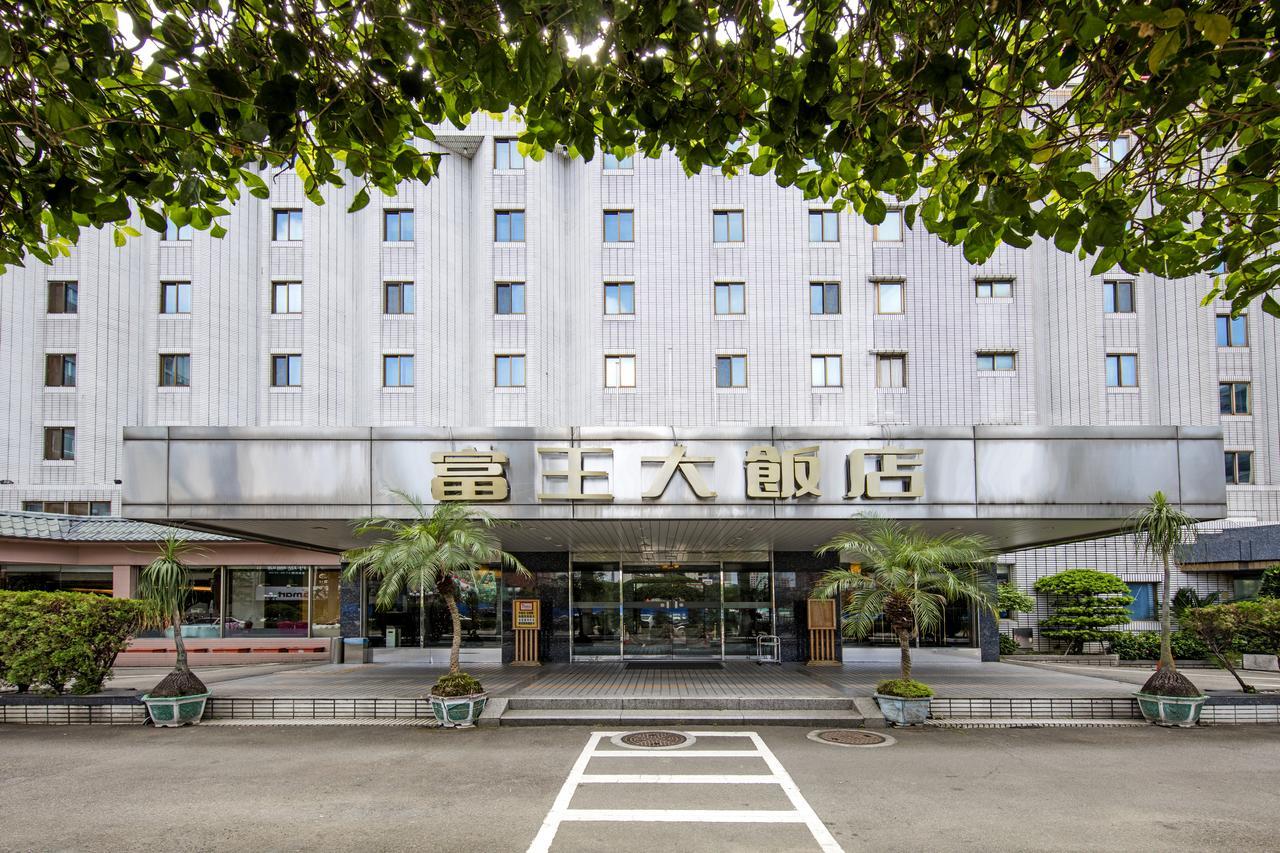 Ful Won Hotel Tajcshung Kültér fotó