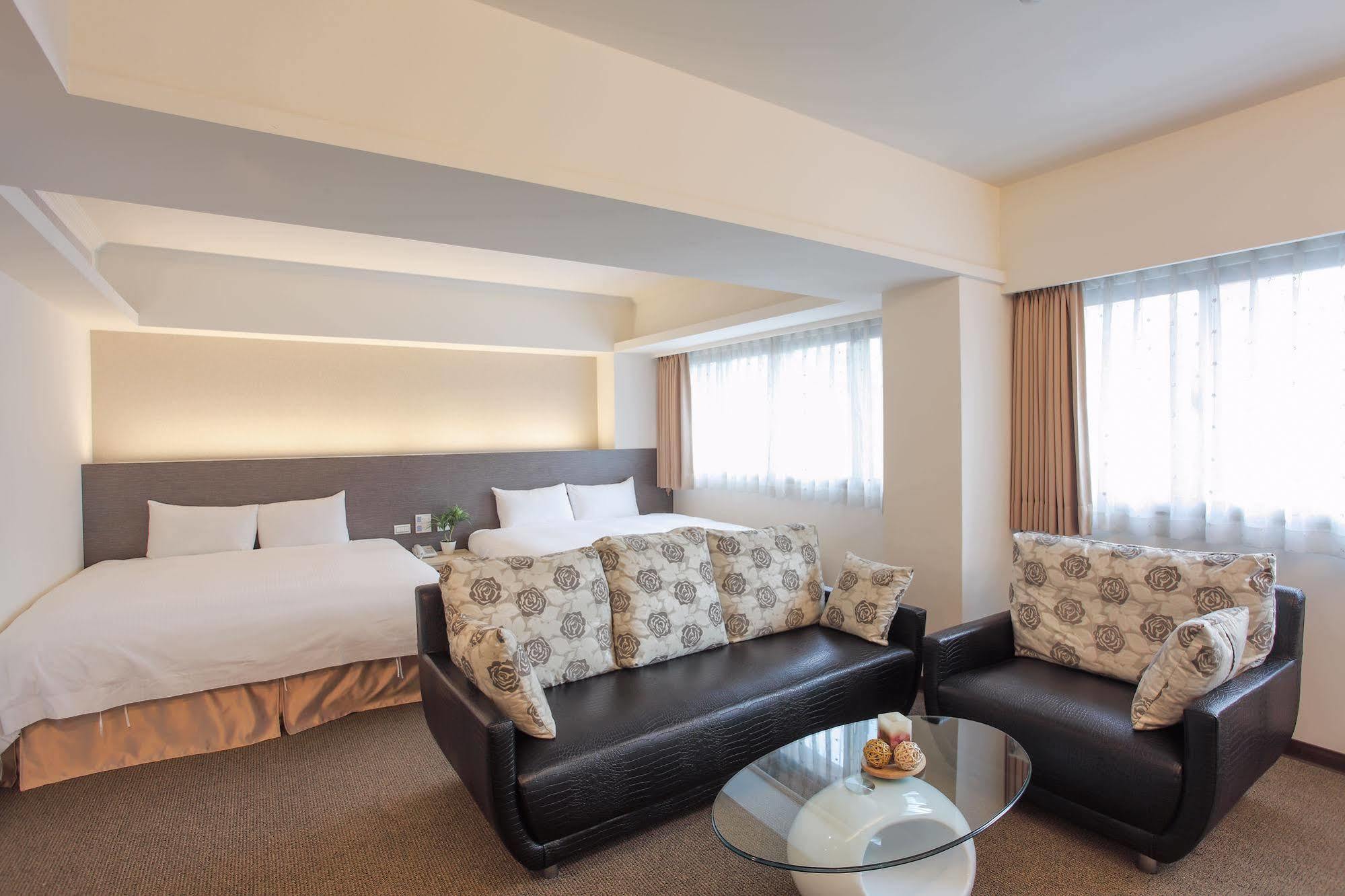 Ful Won Hotel Tajcshung Kültér fotó